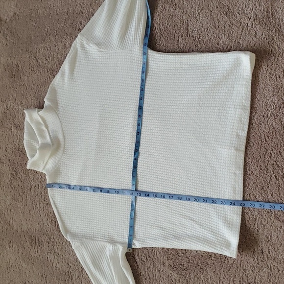 Social standard XXL textured waffle knit puff long  sleeve slouch turtleneck - Picture 9 of 9